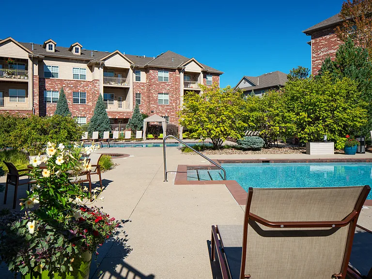 Broadmoor at Jordan Creek — Photo 3