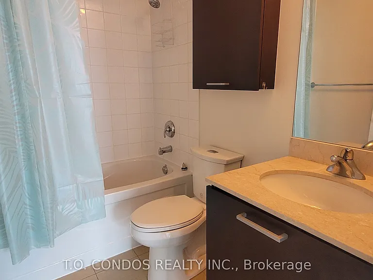 38 Grenville St #3801 — Photo 13