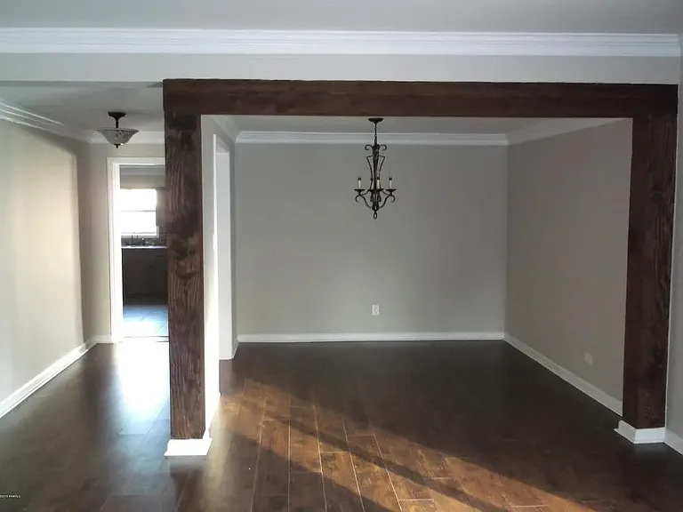 226 Monterey St — Photo 4