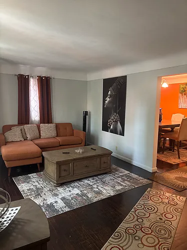 7243 Dartmouth Ave Photo 1