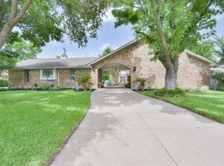 1514 Waltham Ct, Arlington, TX 76012