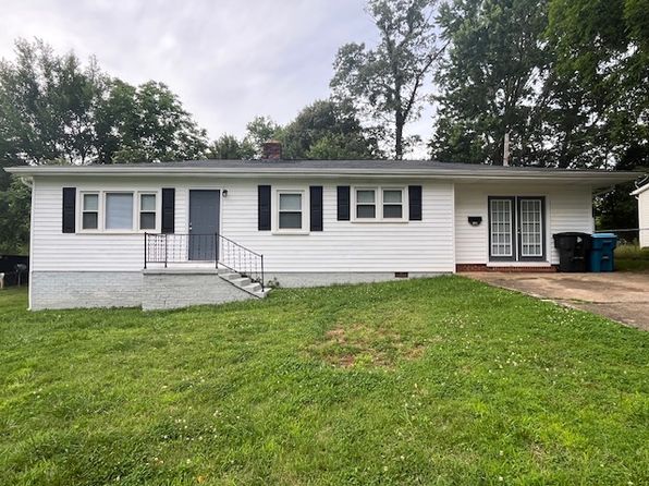 132 Parmer St