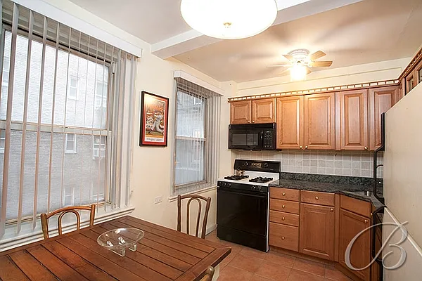 Sold by Bellmarc Realty | media 9