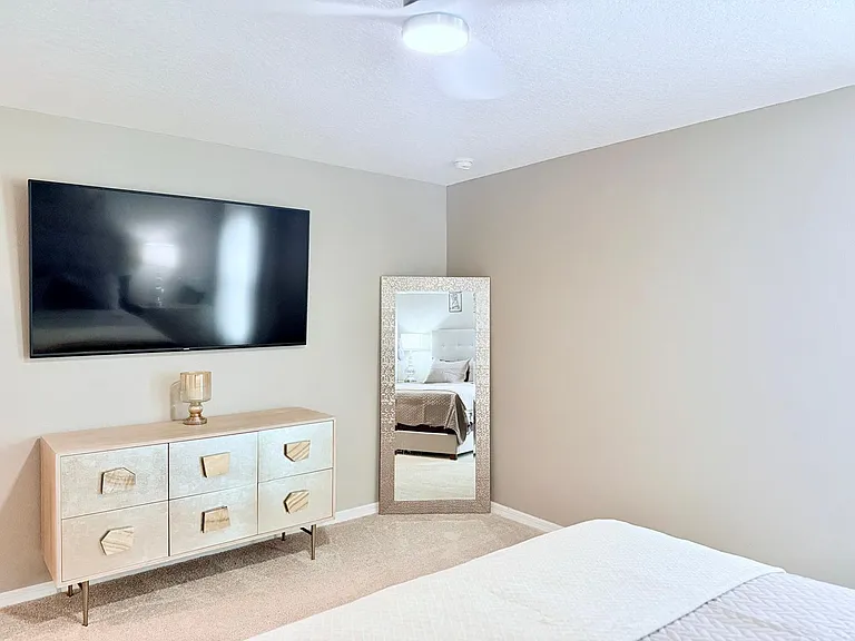 24 Round Mill Ln — Photo 4