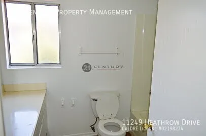 11241 Heathrow Dr — Photo 11