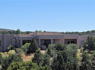 6 Alteza, Santa Fe, NM 87508