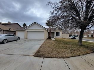 36747 Solvay St, Palmdale, CA 93552