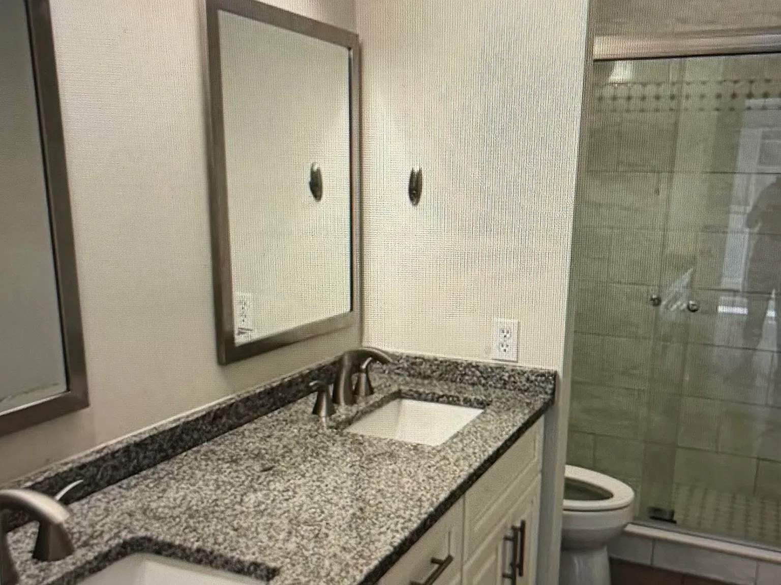 2 bed, 2.5 bath, 1400 sqft, $2,500 — Photo 3