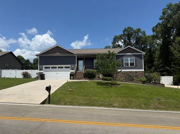 1723 McCallie Ferry Rd, Soddy Daisy, TN 37379