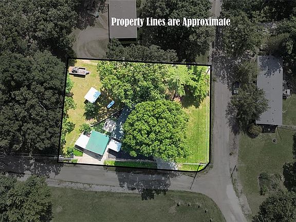 4th image of 3772 Goldenrod Ln