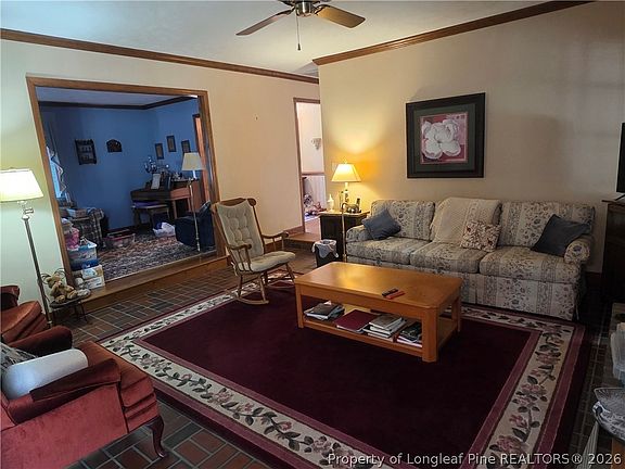 4th image of 387 Loblolly Dr