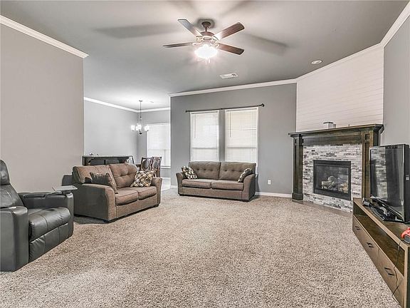 4th image of 4721 Granite Dr