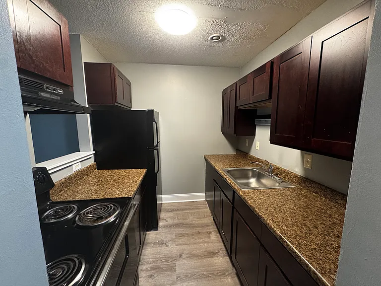 301 Main St #314 — Photo 3
