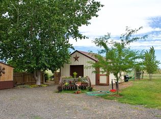 1098 Highland Ln, Mesa, ID 83643