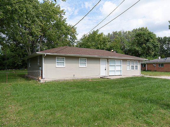 3rd image of 7116 Picton Dr