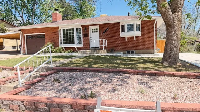 2872 S Quitman St — Photo 37