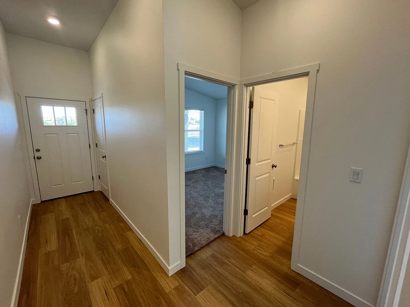 Brand New Contractions, Single Level Home on Corner Lot — Photo 3