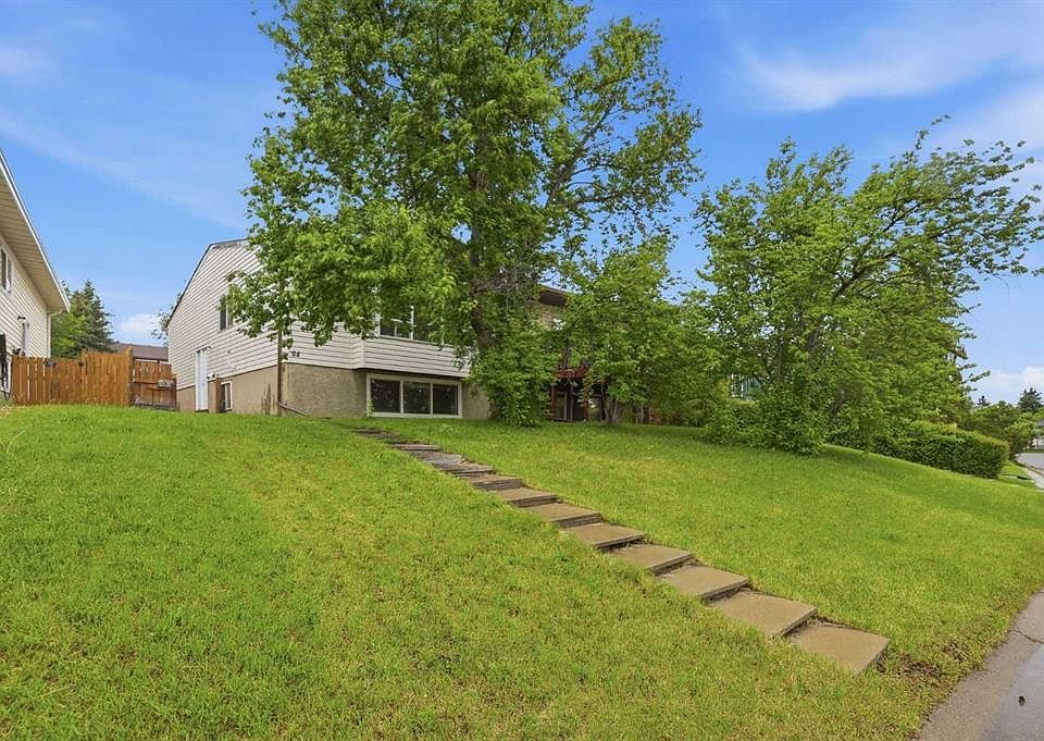 1st image of 84 S Ranchero Rise NW
