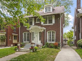 2444 Edison St, Detroit, MI 48206
