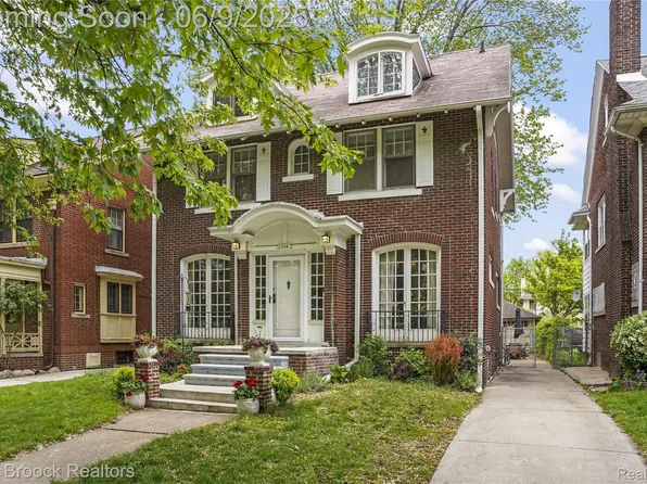 2444 Edison St, Detroit, MI 48206