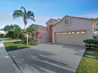 6852 Dogwood Ln, Margate, FL 33063