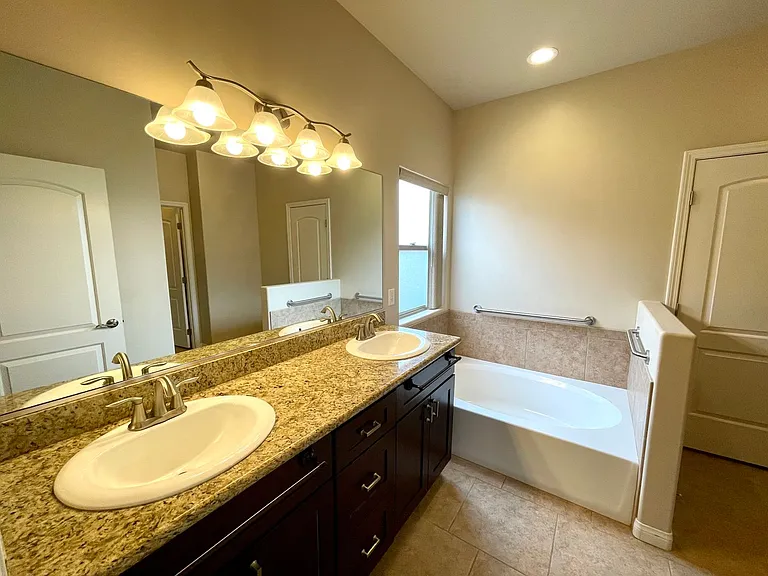 3276 Duvall Ave — Photo 23