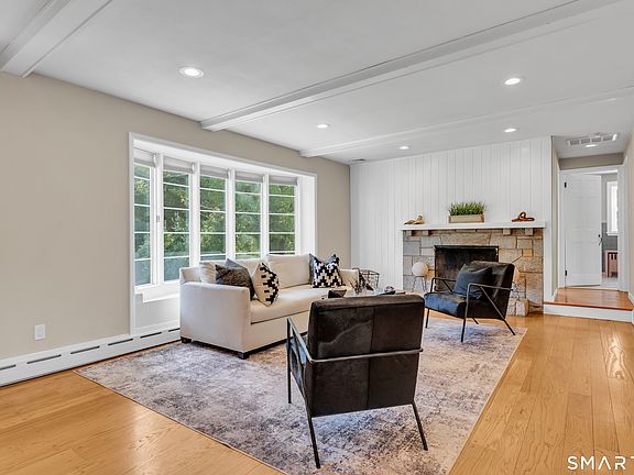 5th image of 1085 Dunbar Hill Road