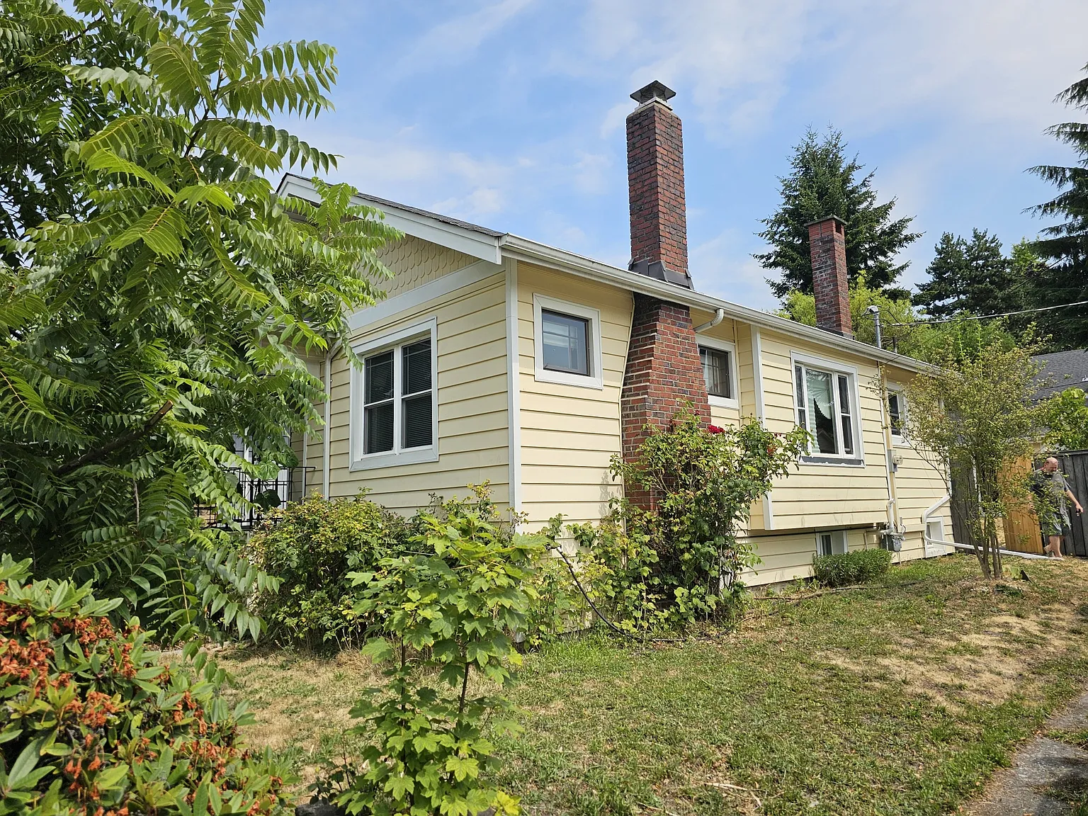 3 bed, 1700 sqft, $4,000 — Photo 1