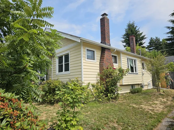 5426 Green Lake Way N, Seattle, WA 98103