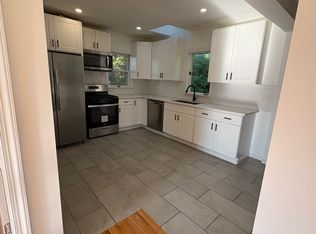 119 N Water St #A, Greenwich, CT 06830