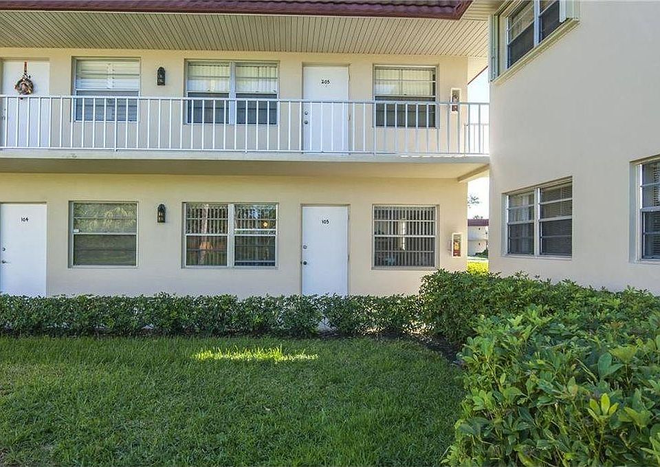 FIRST FLOOR UNIT