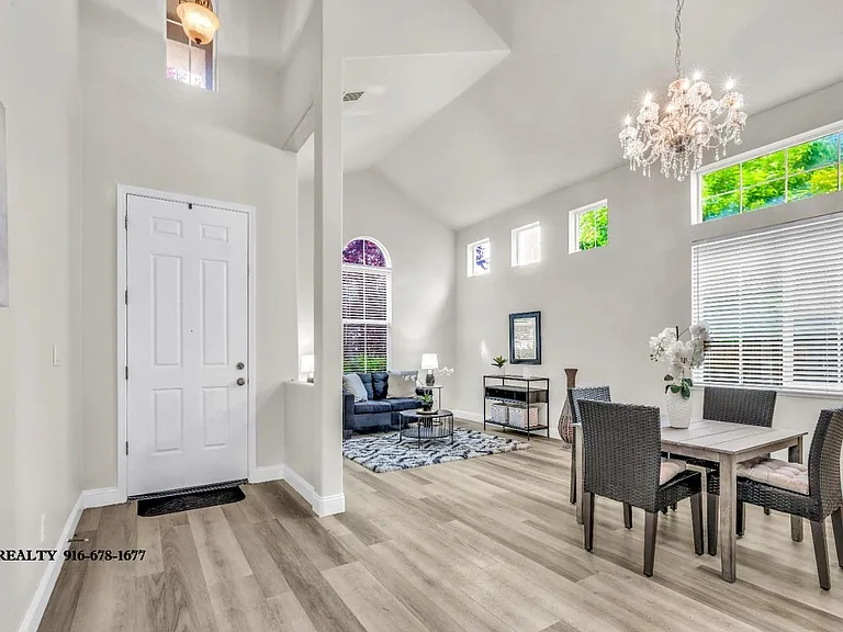 3411 River Shoal Ave — Photo 2