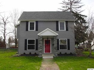 107 N Catherine St, Mount Vernon, OH 43050