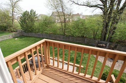 2nd image of 909 Pinehurst Dr