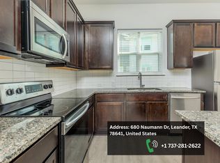 409 Leo Ln, Leander, TX 78641