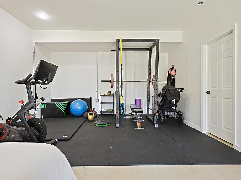 13915 Piscataway Dr — Photo 23