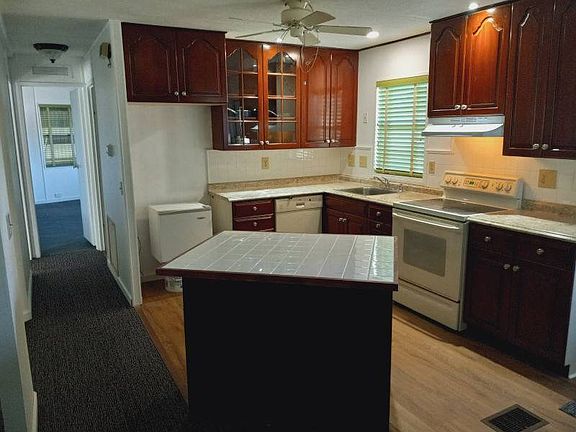 3rd image of 7408 43rd Way N #539