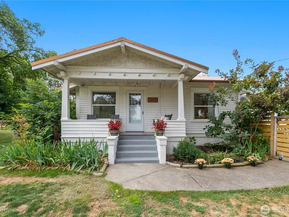 7077 Vista Drive, Ferndale, WA 98248