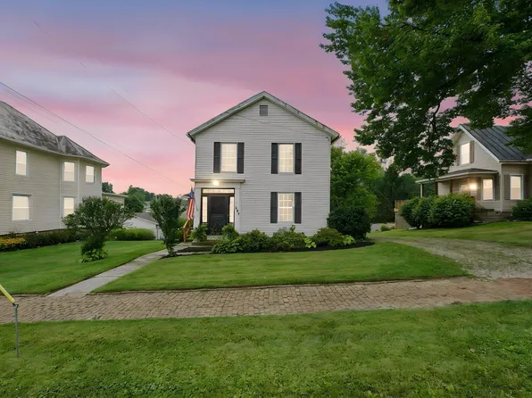 107 W Sandusky St, Fredericktown, OH 43019