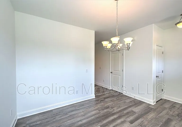 108 Landry Ln — Photo 5