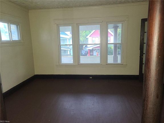 5th image of 13321 Gainsboro Ave