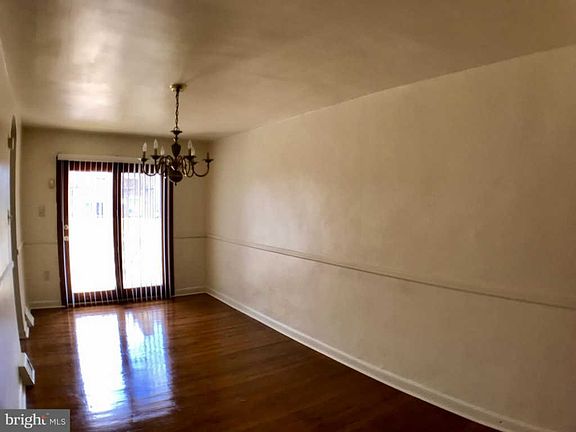 5th image of 6803 E Roosevelt Blvd