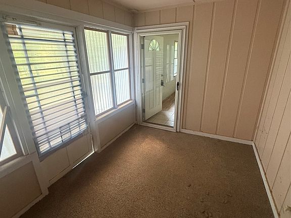 3rd image of 409658 E 1100th Rd