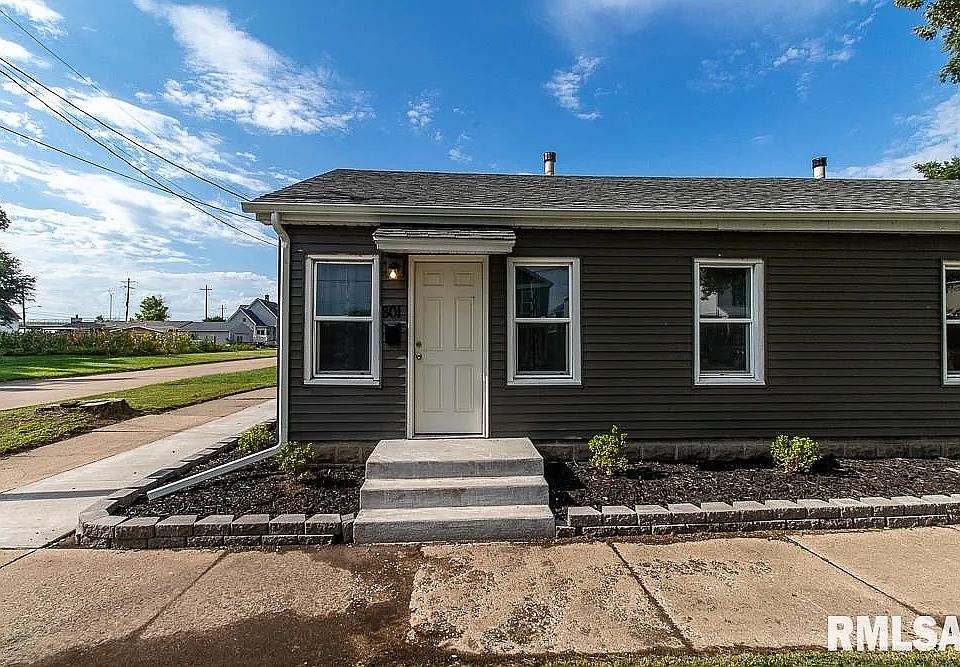 1st image of 801 5th Ave #1