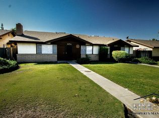 243 W China Grade Loop #A, Bakersfield, CA 93308