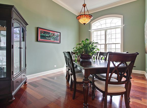 3rd image of 3023 Hidden Lake Dr