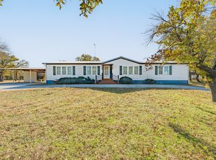1375 N Lakeview Dr, Palo Pinto, TX 76484