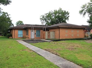 5439 Apple Creek Rd, Houston, TX 77017