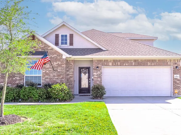 12901 Ocean Breeze Ln, Texas City, TX 77568