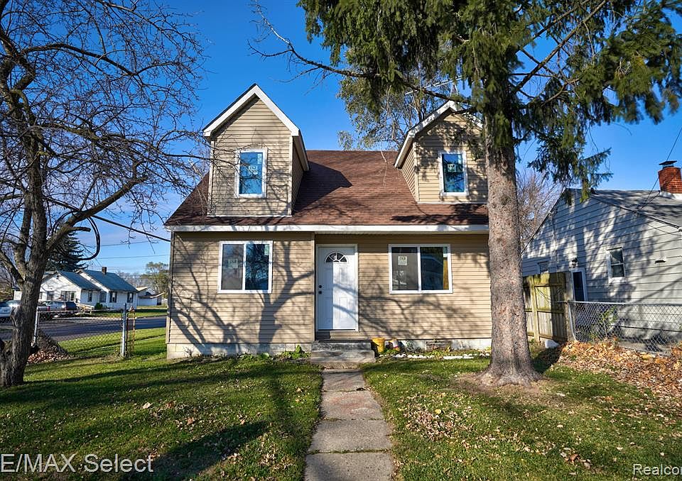 2095 E Whittemore Ave, Burton, MI 48529 Zillow